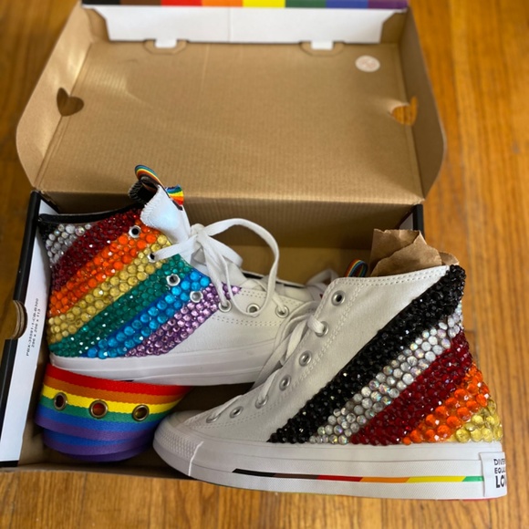 Converse sneakers (PRiDE colors) - Picture 4 of 5